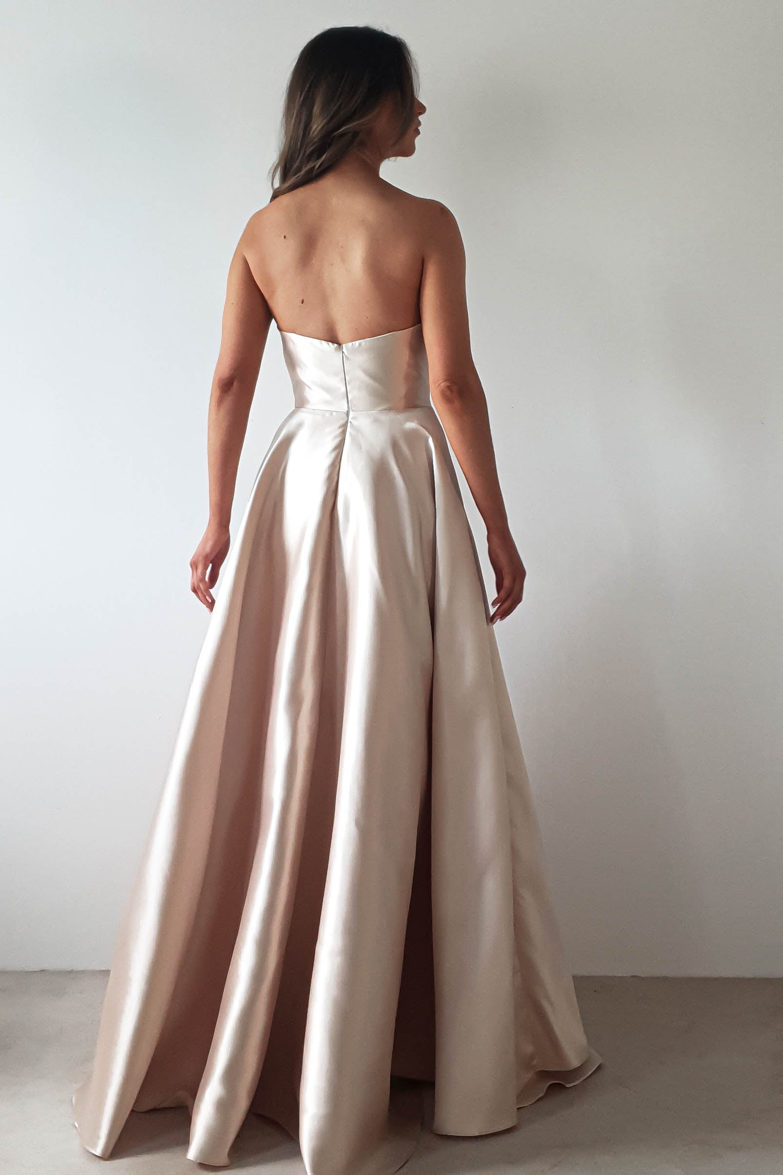 Vestido Miya Champanhe