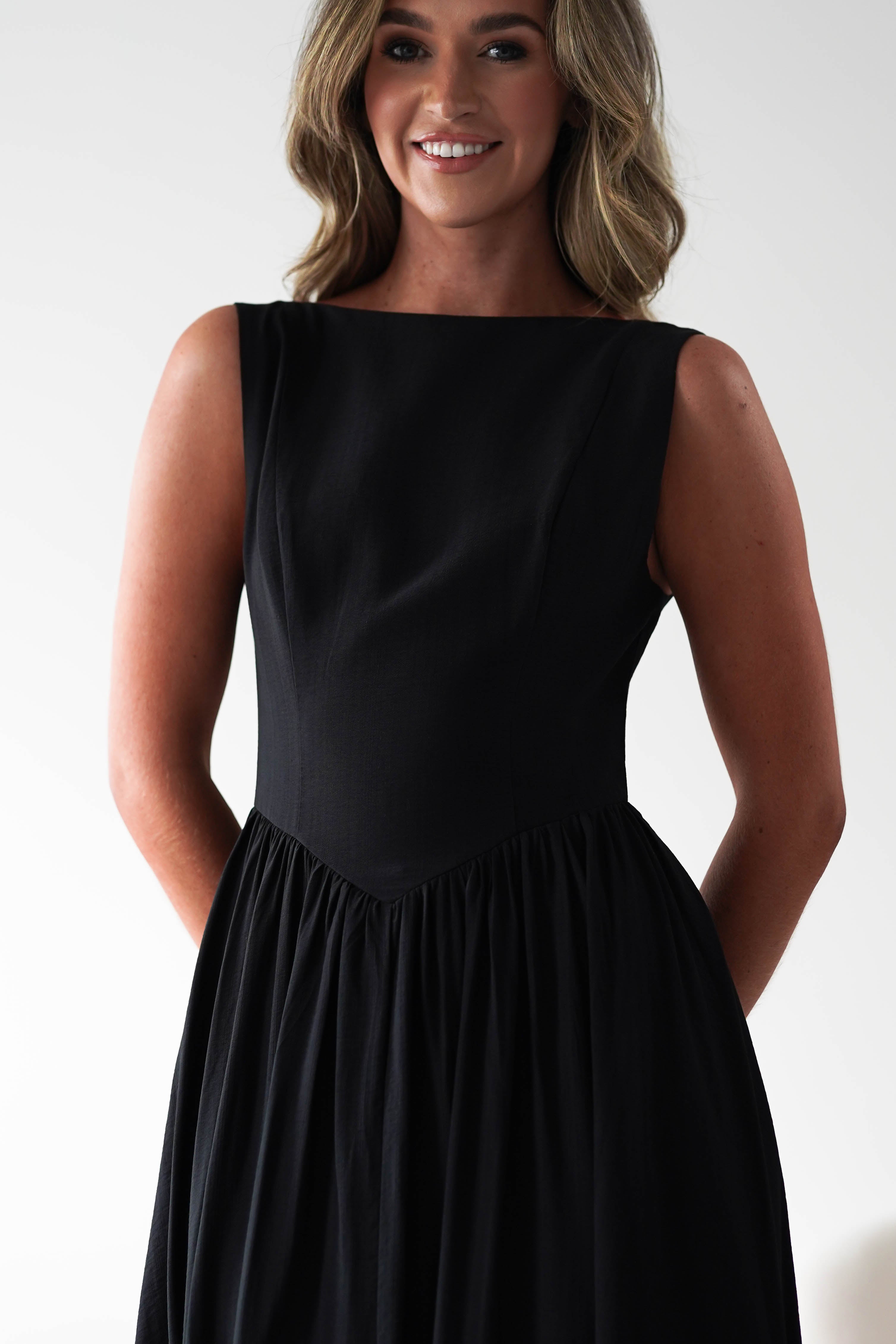 Vestido Monroe Preto