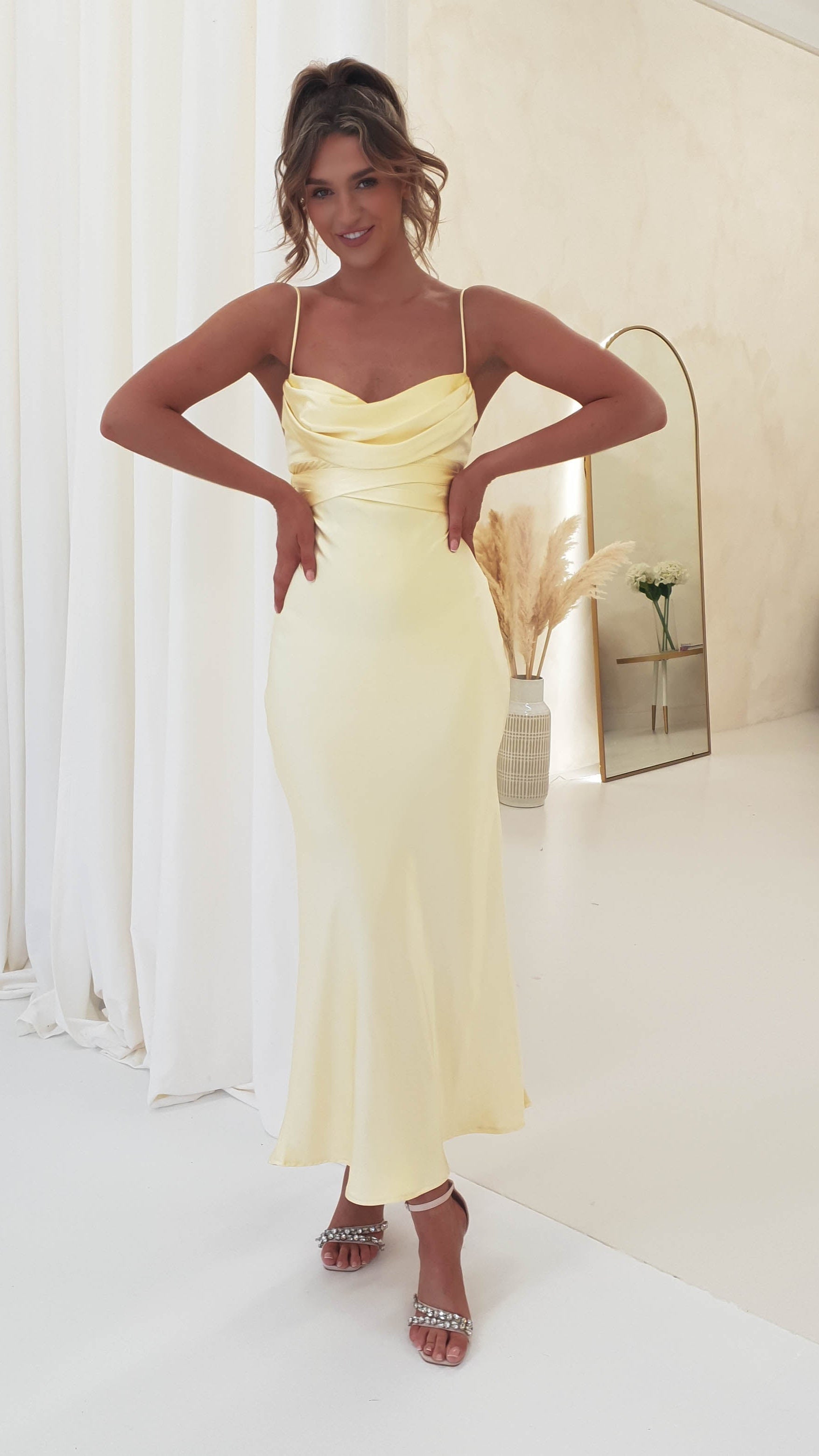 Vestido Everleigh Amarelo manteiga